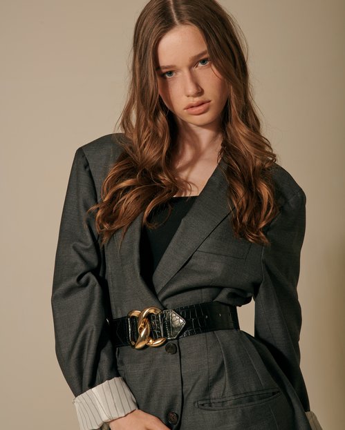 Photo: Ngan Ngyuen; Model: Amelia; Agentur: Bibamodel